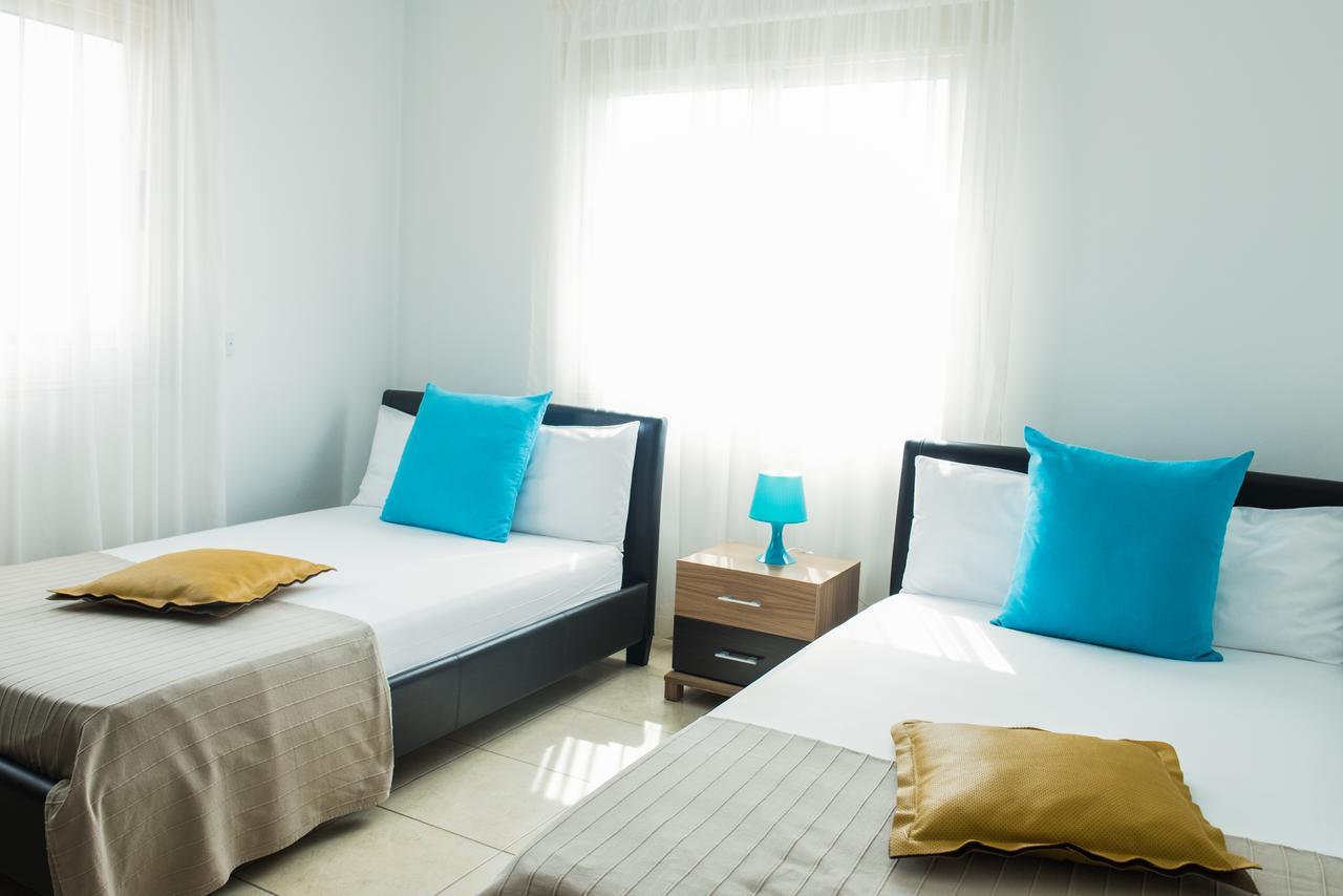 Green Bay Villas 아이아 나파 외부 사진